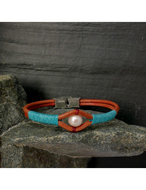 Sierra Vista Bracelet cuir couleur brique et turquoise avec une perle de culture