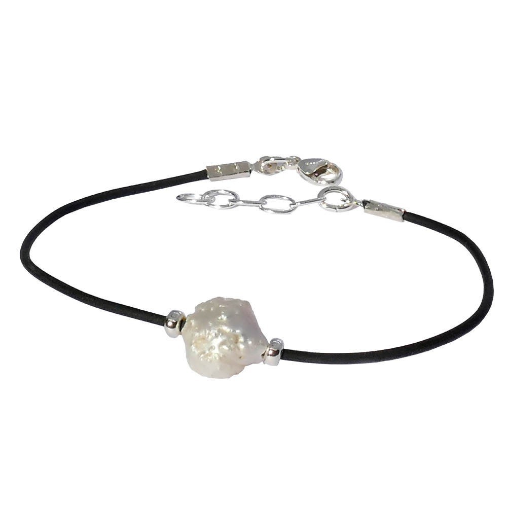 Bracelet perle de culture blanche Bouton de rose